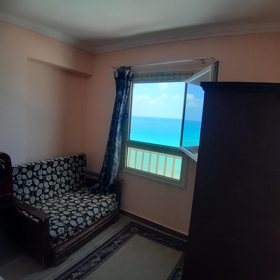 Panorama Apartment With A Charming Sea And Swimming Pool View Near Alexandria With Free Wifi شقة باطلالة ساحرة على البحر وحمام السباحة Экстерьер фото