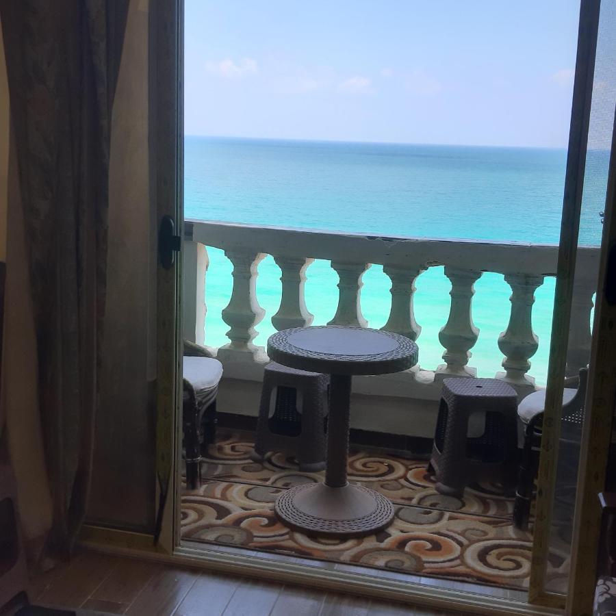 Panorama Apartment With A Charming Sea And Swimming Pool View Near Alexandria With Free Wifi شقة باطلالة ساحرة على البحر وحمام السباحة Экстерьер фото